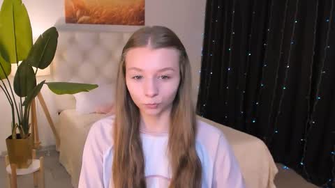 juliedaniel online show from March 2026 04:29:01 AM