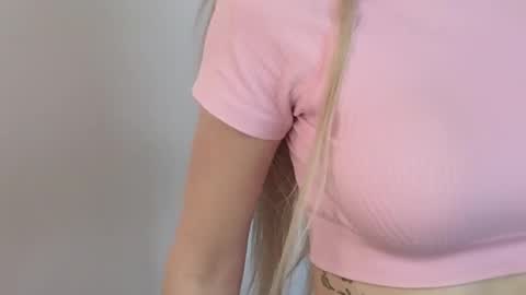 Julia online show from March 2025 01:59:02 PM