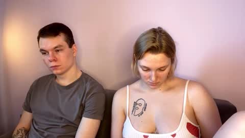 Julie and Thomas online show from February 2026 08:29:02 AM