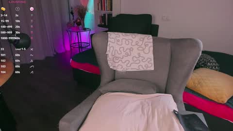 Juliet online show from January 2025 07:11:01 PM