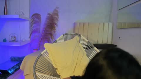 Juli online show from December 2024 11:03:02 PM