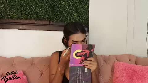 Juli online show from April 2026 06:56:02 PM