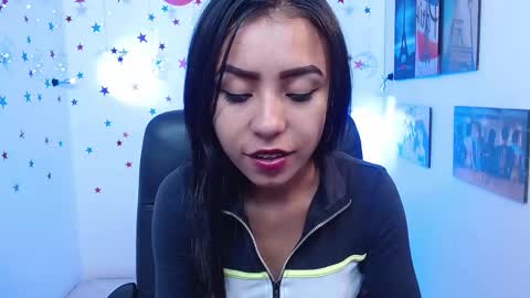 julieta_fn online show from March 2025 12:52:01 PM