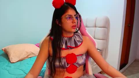 julieta_rose19 online show from November 2025 02:10:01 AM