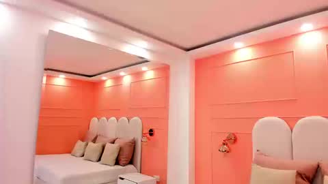     online show from September 2025 10:25:02 PM