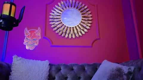  Julieta  online show from February 2026 12:12:01 PM