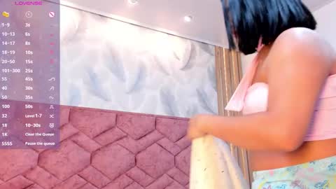 Julieta  online show from February 2026 01:08:02 PM