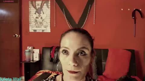 Snapshot of julieta_wall2 chatting on February 2026 12:14:02 AM Julieta wall online show from February 2026 12:14:02 AM