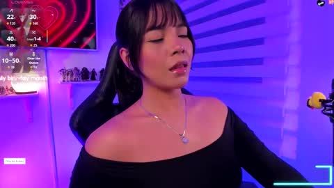 Julieta  online show from October 2025 11:38:02 PM