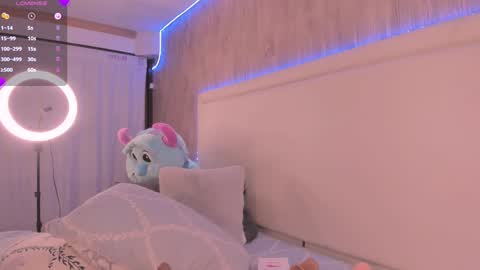 Julieta Vargas online show from January 2025 02:10:02 PM