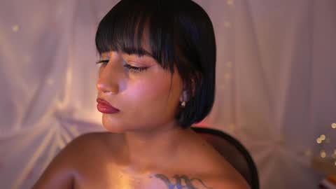 julietawinona online show from January 2025 12:38:02 AM