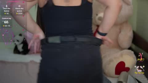 Snapshot of julietdream chatting on October 2025 01:00:02 PM J U L I E T online show from October 2025 01:00:02 PM