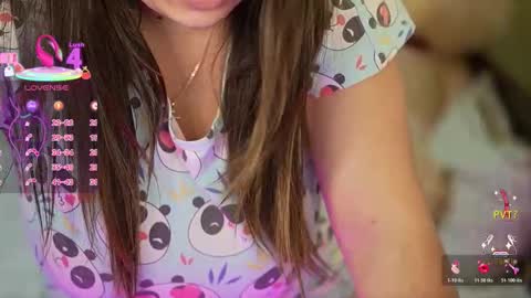 Snapshot of julietdream chatting on December 2025 03:06:01 PM J U L I E T online show from December 2025 03:06:01 PM