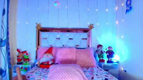 julieth rossi online show from December 2024 08:04:02 AM