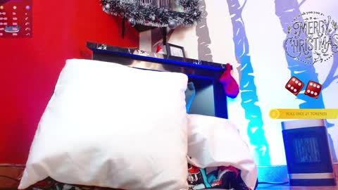 Snapshot of julieth_sex1 chatting on December 2024 06:28:02 PM online show from December 2024 06:28:02 PM