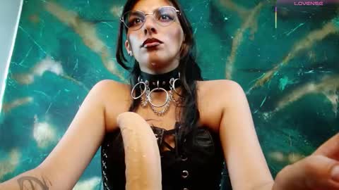 Snapshot of julieth_sex1 chatting on September 2025 09:03:01 PM online show from September 2025 09:03:01 PM