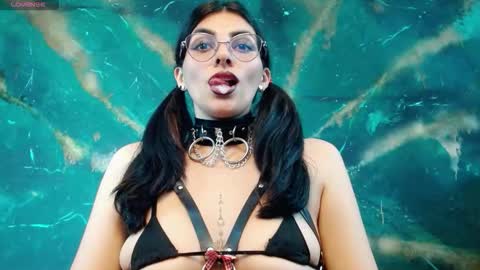 Snapshot of julieth_sex1 chatting on October 2025 03:12:02 AM online show from October 2025 03:12:02 AM