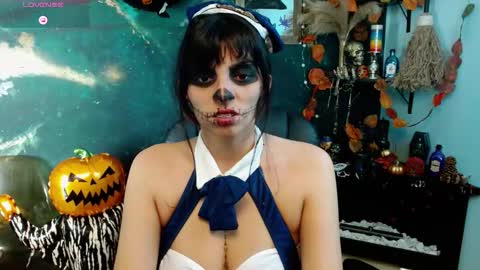 Snapshot of julieth_sex1 chatting on October 2025 05:43:02 AM online show from October 2025 05:43:02 AM