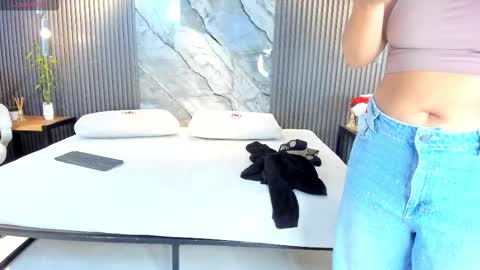 Julietha online show from November 2025 02:57:02 AM