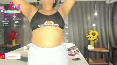 Snapshot of julietha_taylor chatting on April 2026 01:18:02 AM Julietha online show from April 2026 01:18:02 AM