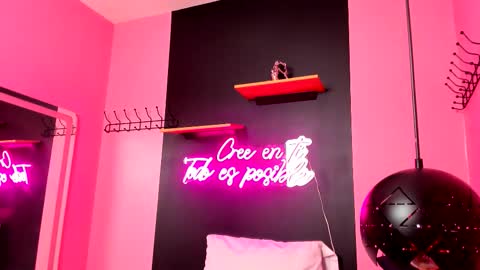   online show from February 2026 06:39:01 PM