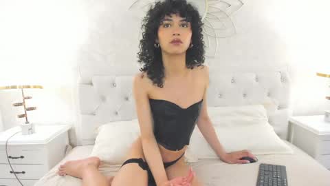 julietta    online show from May 2026 12:34:02 PM