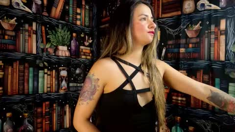 Julietta Jackson online show from November 2025 08:57:01 PM