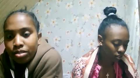 juliette9794 online show from September 2025 03:23:02 PM