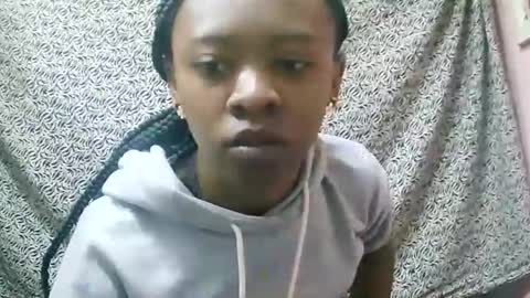 juliette9794 online show from October 2025 02:54:01 AM