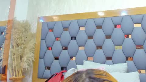 Snapshot of juliette_pretty_ chatting on June 2026 07:06:02 PM juliette_pretty_ online show from June 2026 07:06:02 PM