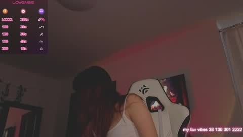 Snapshot of juliette_sunshine chatting on April 2026 02:58:02 AM juliette_sunshine online show from April 2026 02:58:02 AM