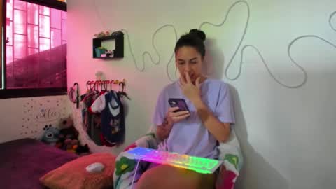 juliette online show from October 2025 05:10:02 PM