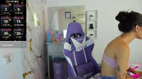 juliette online show from April 2026 04:01:02 PM