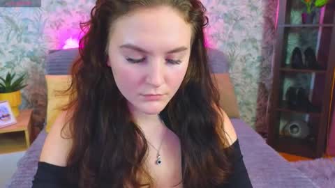 Julia online show from November 2025 02:38:02 PM