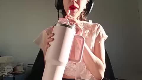 Snapshot of julietxxx03 chatting on May 2026 08:02:02 PM julietxxx03 online show from May 2026 08:02:02 PM