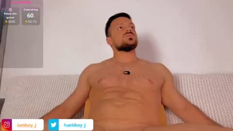 Snapshot of julio_fitxxx chatting on June 2026 05:50:02 PM Ask me online show from June 2026 05:50:02 PM