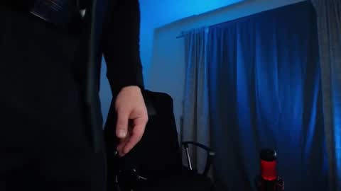 JULiUS   online show from January 2025 11:54:01 PM