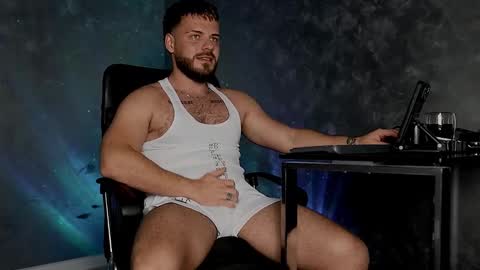 JULiUS   online show from November 2025 08:18:02 PM