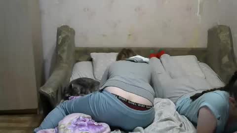 Juliya Katie online show from October 2025 06:06:01 PM