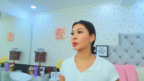 Julieta Reyes   online show from September 2025 11:43:02 AM