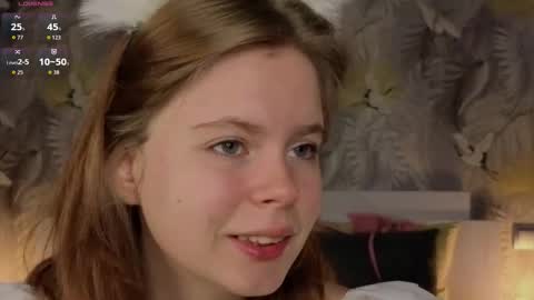 Julie online show from October 2025 05:23:02 PM