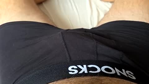 Nik online show from October 2025 10:36:01 AM