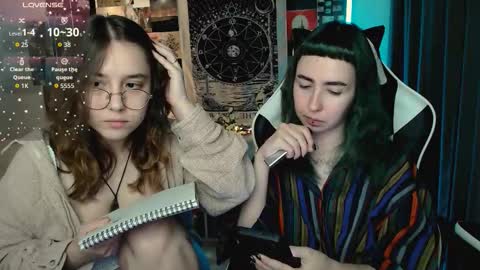 Snapshot of julscinamon chatting on October 2025 03:13:02 PM Baroness Von Cringe online show from October 2025 03:13:02 PM