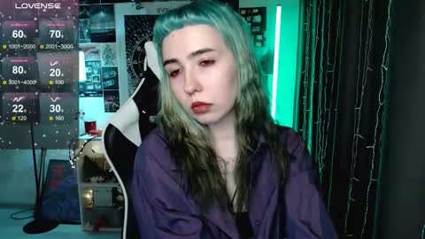 Snapshot of julscinamon chatting on February 2026 03:55:01 PM Baroness Von Cringe online show from February 2026 03:55:01 PM