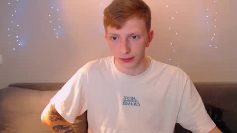 Snapshot of julsweet chatting on March 2025 09:42:02 PM sweet online show from March 2025 09:42:02 PM