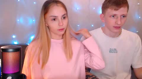 Snapshot of julsweet chatting on September 2025 09:15:02 PM sweet online show from September 2025 09:15:02 PM