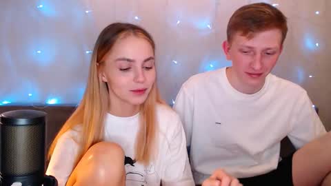 Snapshot of julsweet chatting on October 2025 09:35:01 PM sweet online show from October 2025 09:35:01 PM