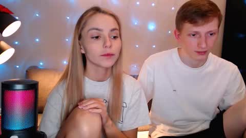 Snapshot of julsweet chatting on October 2025 10:43:02 PM sweet online show from October 2025 10:43:02 PM