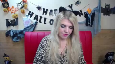 Julya Barbi online show from October 2025 05:37:02 AM