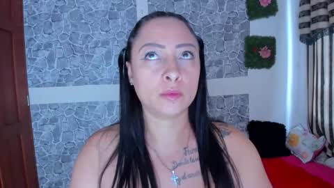 juliana online show from September 2025 11:44:01 AM